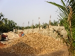 Les murs s'lvent au dispensaire